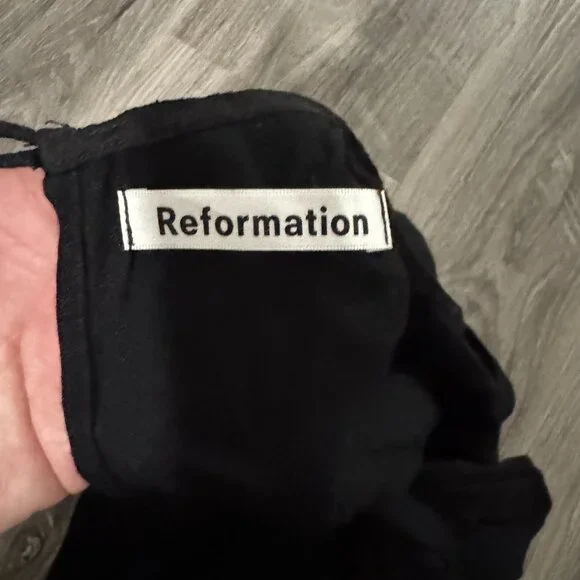 Black Long Sleeve Mini Reformation Dress Size 6 - Picture 2 of 4
